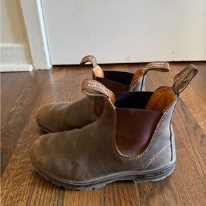Blundstone Women’s Classic #585 size 7